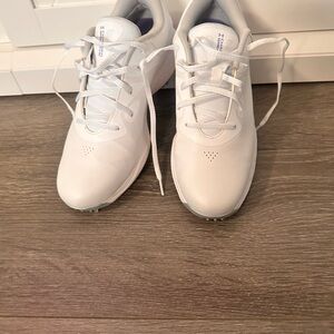 Under Armour White Golf Shoes with Lace-Up Fit